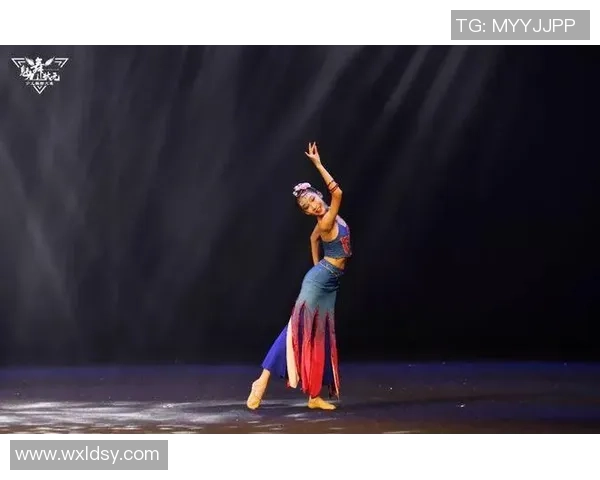 探寻足球明星舞王的真实身份与舞蹈魅力背后的故事